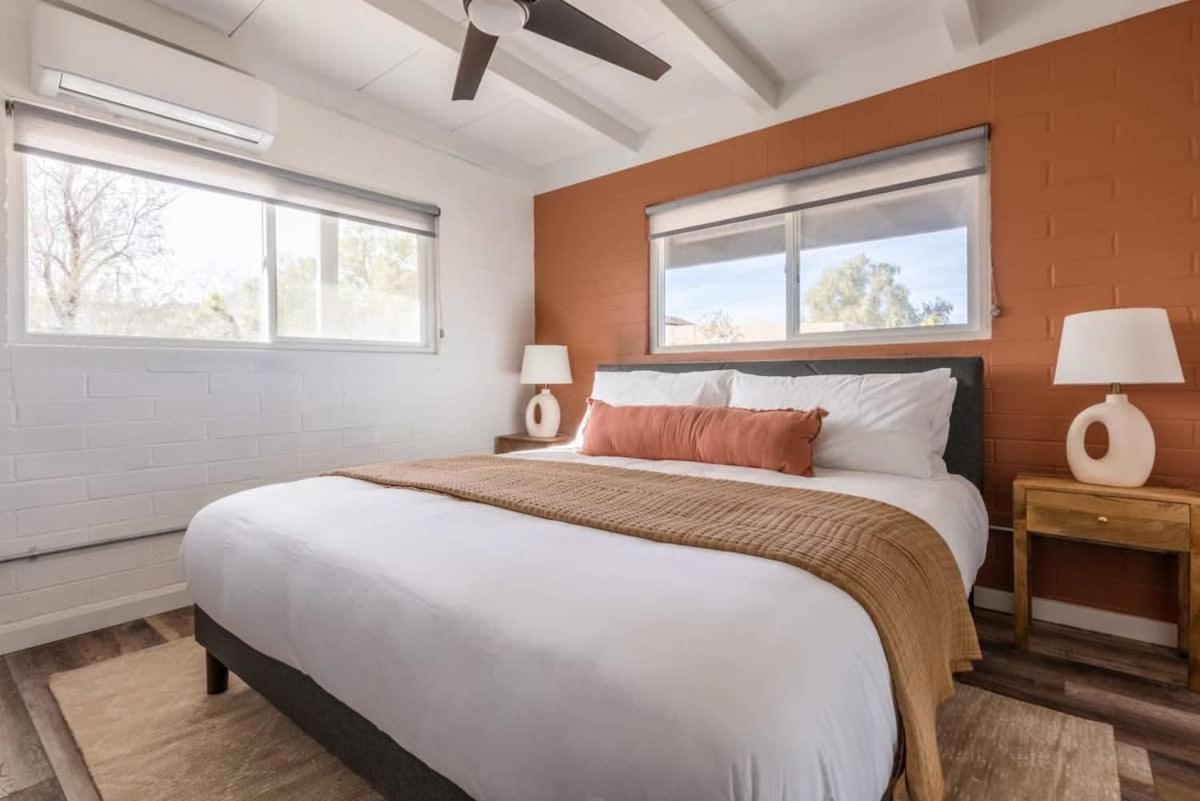 Вилла Kinetic House-Joshua Trees Sculptures Cowboy Pool Юкка-Вэлли Экстерьер фото